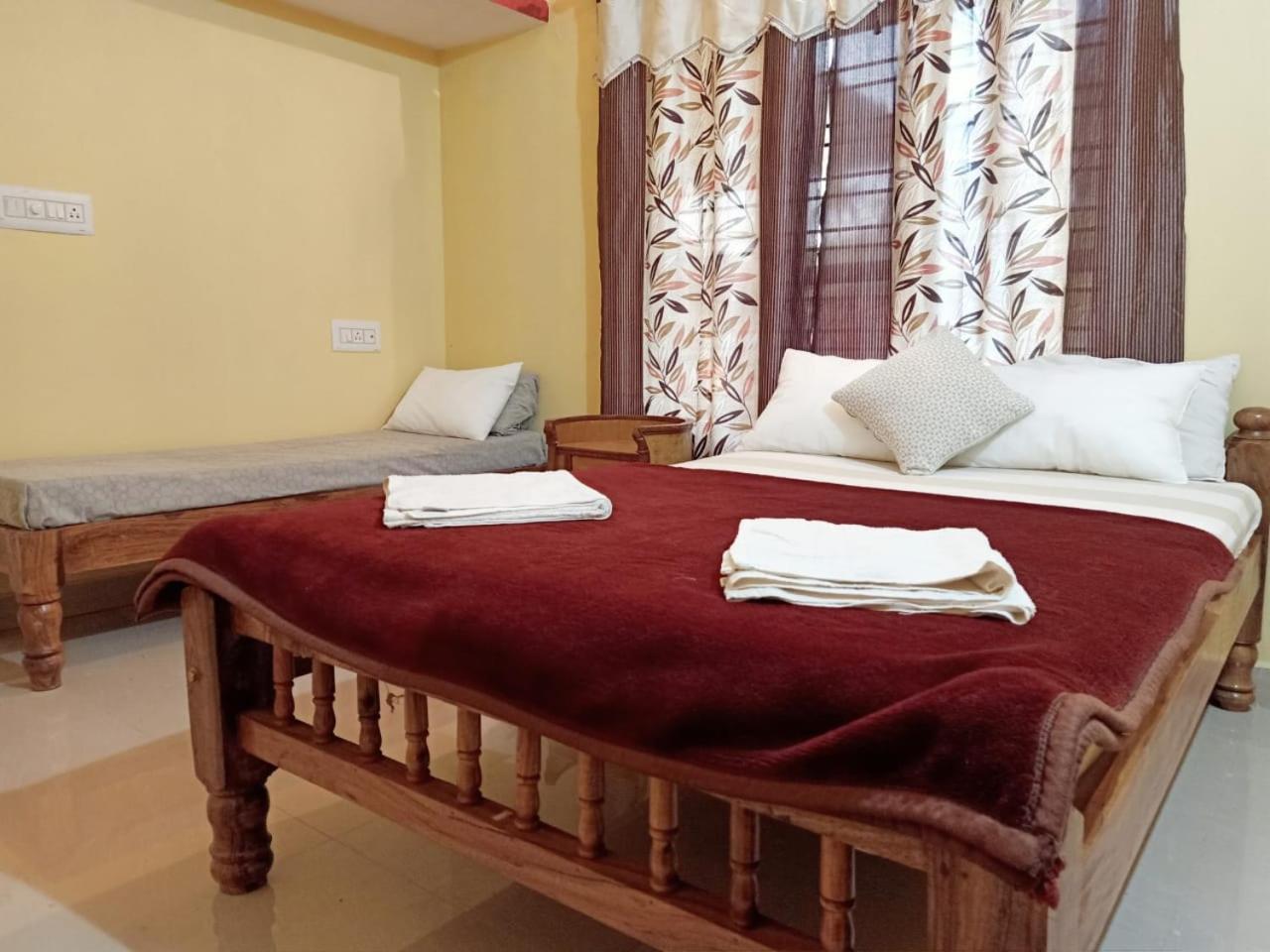 Samz Estate Stay 2Bhk Madikeri Luaran gambar